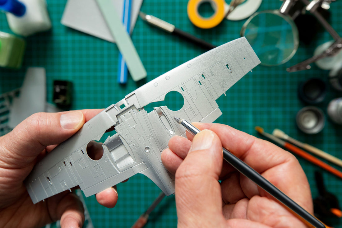 How to Choose the Right Brushes for Miniature Painting