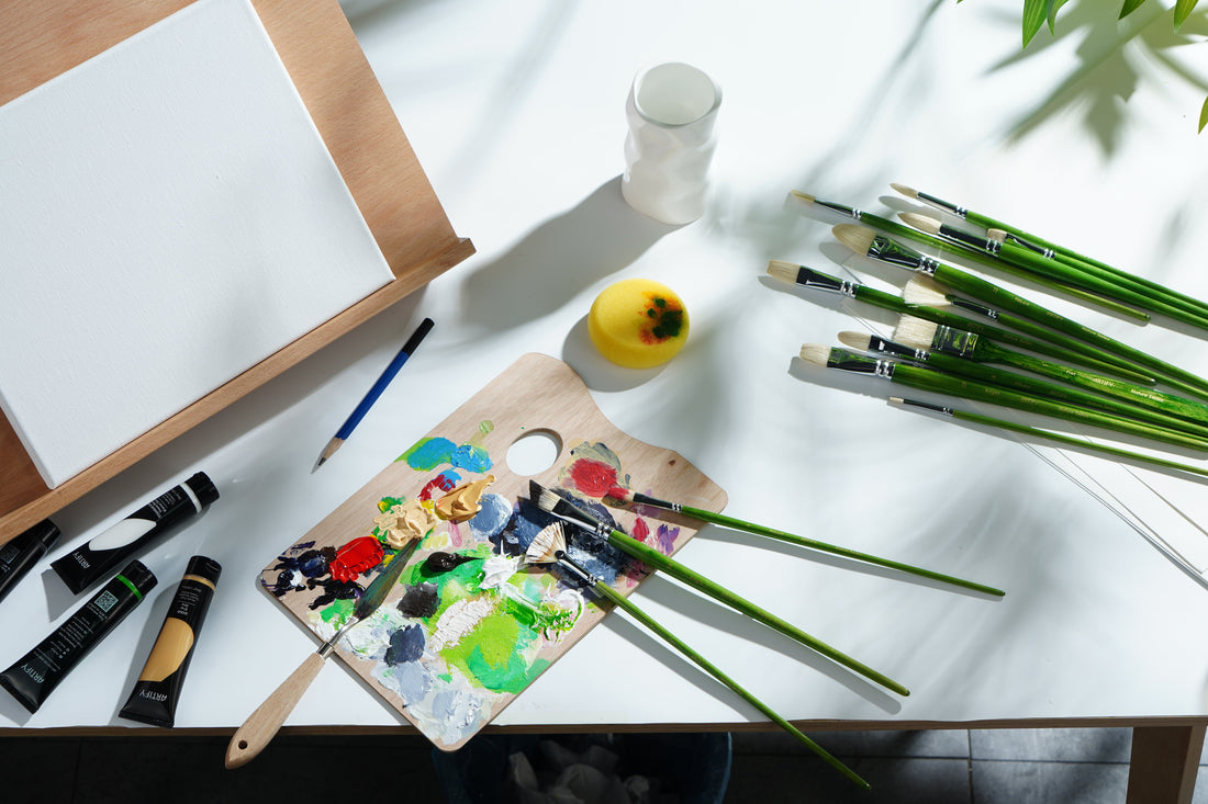 Getting to Know Your Brushes: A Guide to Common Brush Shapes